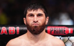 Камил Гаджиев - о потенциальном поединке Анкалаева с Перейрой: "Пока его сложно назвать фаворитом"