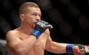 Петр Ян о сломанном пальце, ошибке UFC, нокауте и следующем бое
