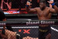 Фрэнсис Нганну нокаутировал Филипе Линса на MVP MMA 1