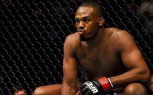 Джон Джонс о возможном бое с Фрэнсисом Нганну: "У UFC еще есть время поступить правильно"