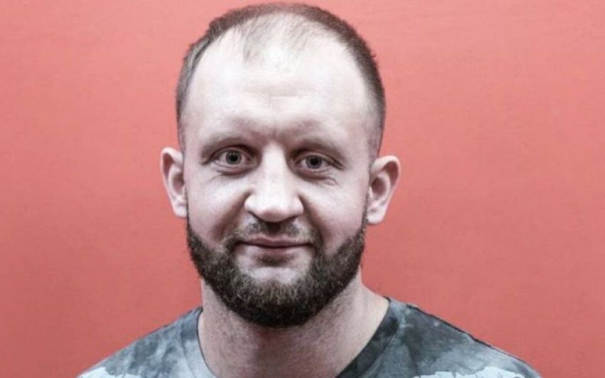 Емельяненко не будет драться на голых кулаках