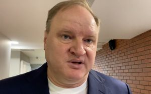 Владимир Хрюнов заявил, что Трамп помешал Харитонову подраться с экс-чемпионом мира